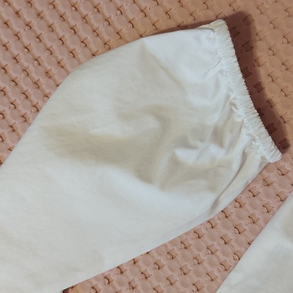 Woman's top - Picture 3 of 9